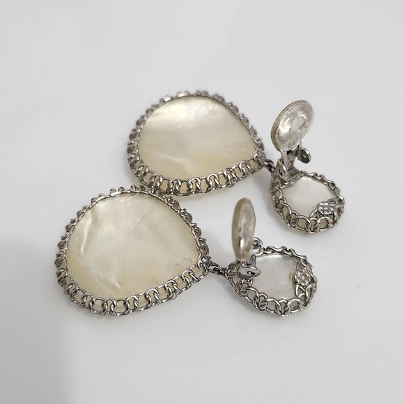 Kendra Scott Earrings - Picture 7 of 8